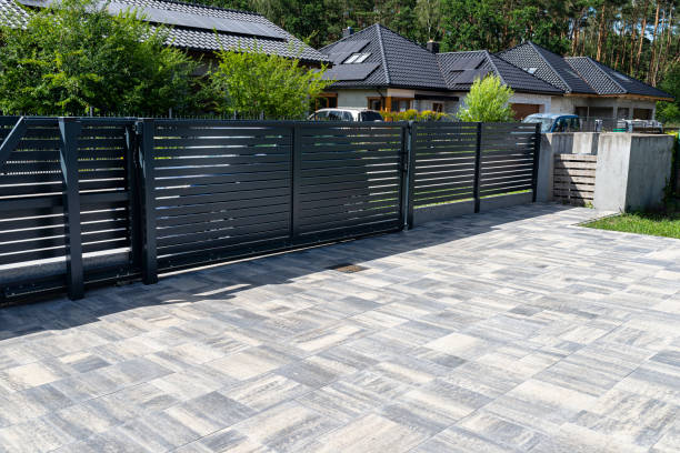 Best Custom Driveway Pavers  in Hinckley, IL